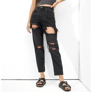 American Eagle Black Mom Jeans Size 0 Retro Ripped High Waist